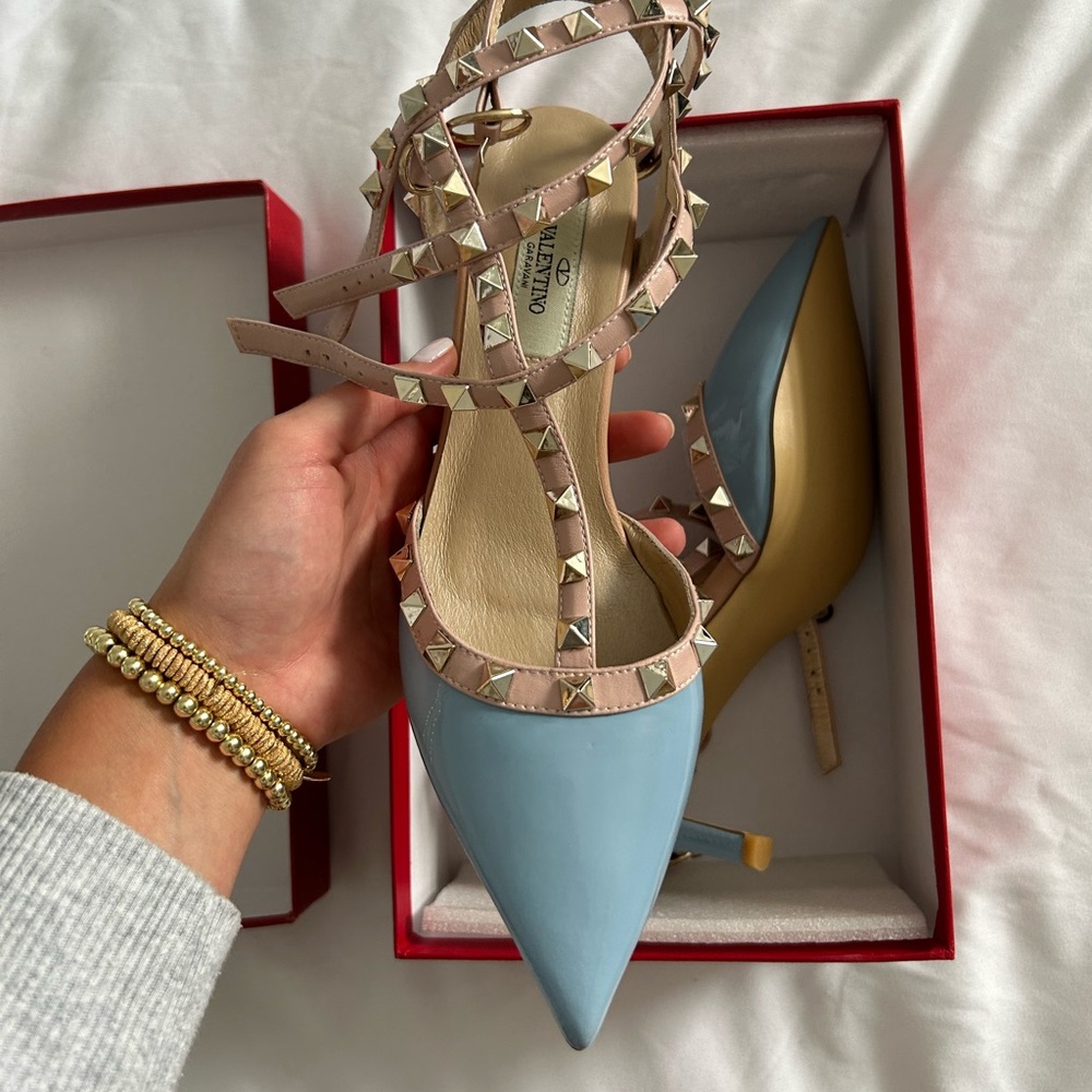Valentino Heels - Picture 3 of 7